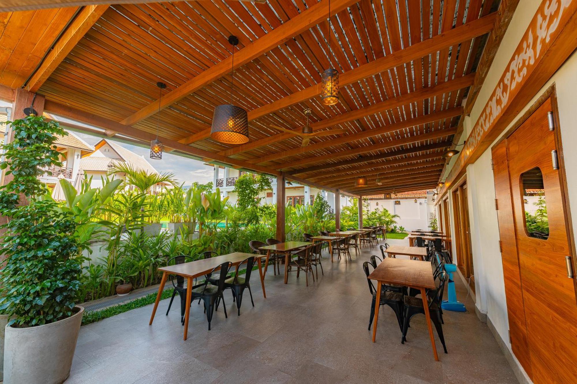 Madilao Hotel ルアンパバーン エクステリア 写真